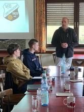 Uli Trumpfeller bei der Vereinsentwicklung VfB Oberndorf